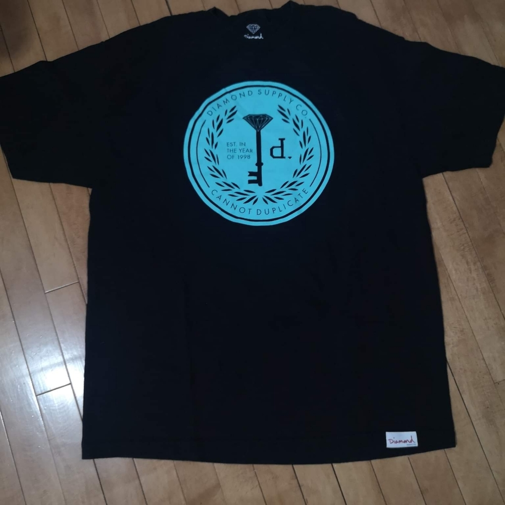 Men's XL t-shirt